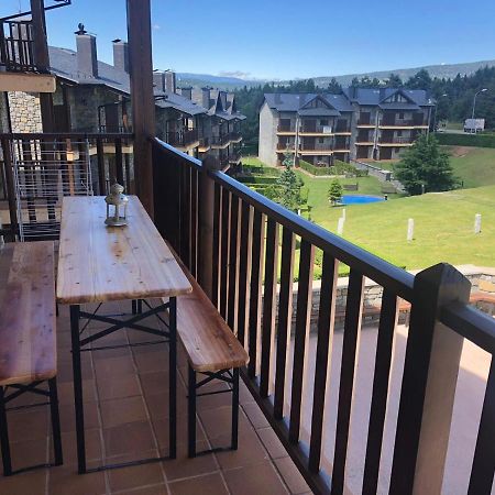 Panoramic Residencia Pista Llarga Apartment Alp Exterior photo